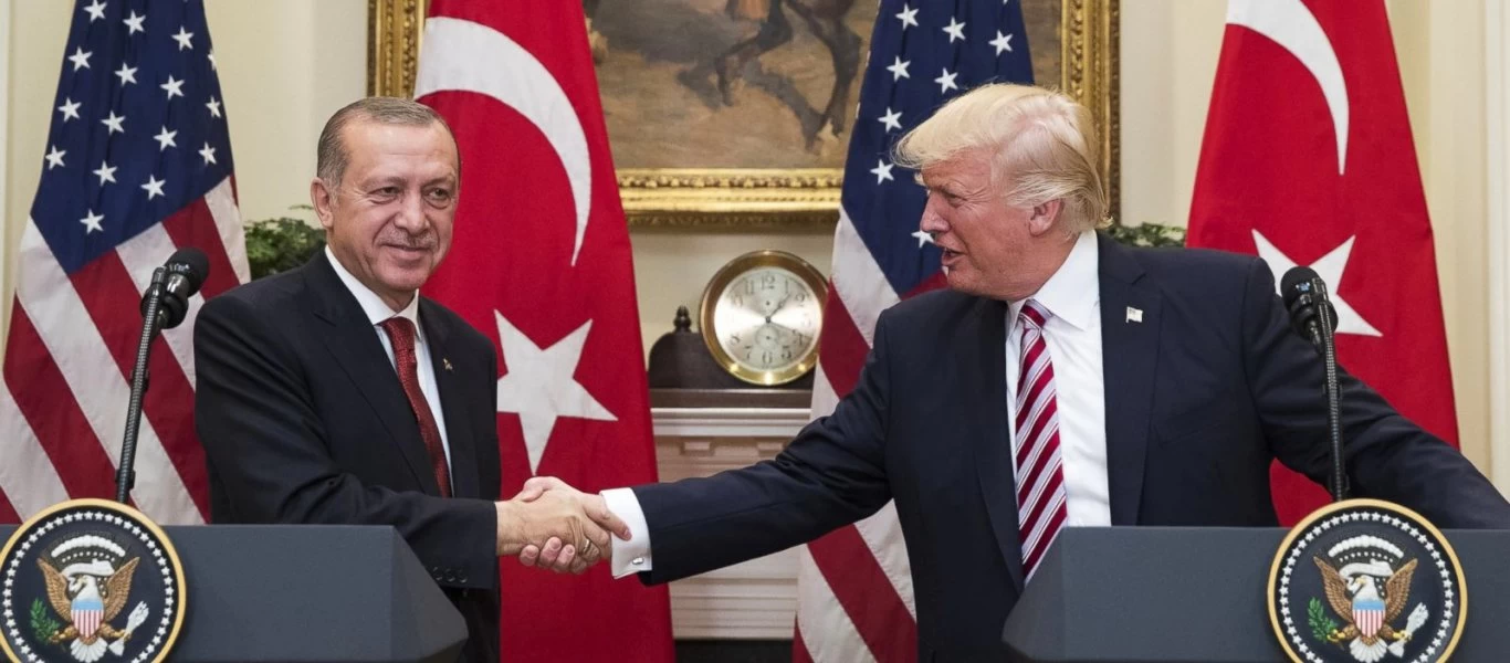 Der Spiegel: Εκτός του Ρ.Τ.Ερντογάν μπλέκει και τον Ν.Τραμπ με το σκάνδαλο Halkbank